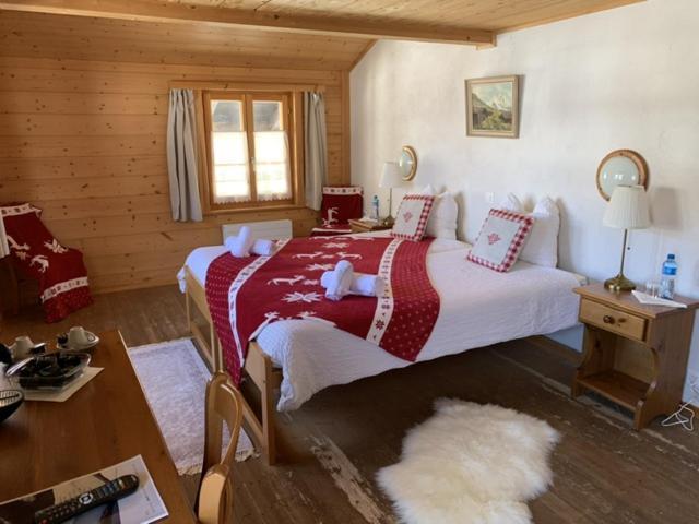 Auberge De L'Ours Vers L'Eglise Luaran gambar